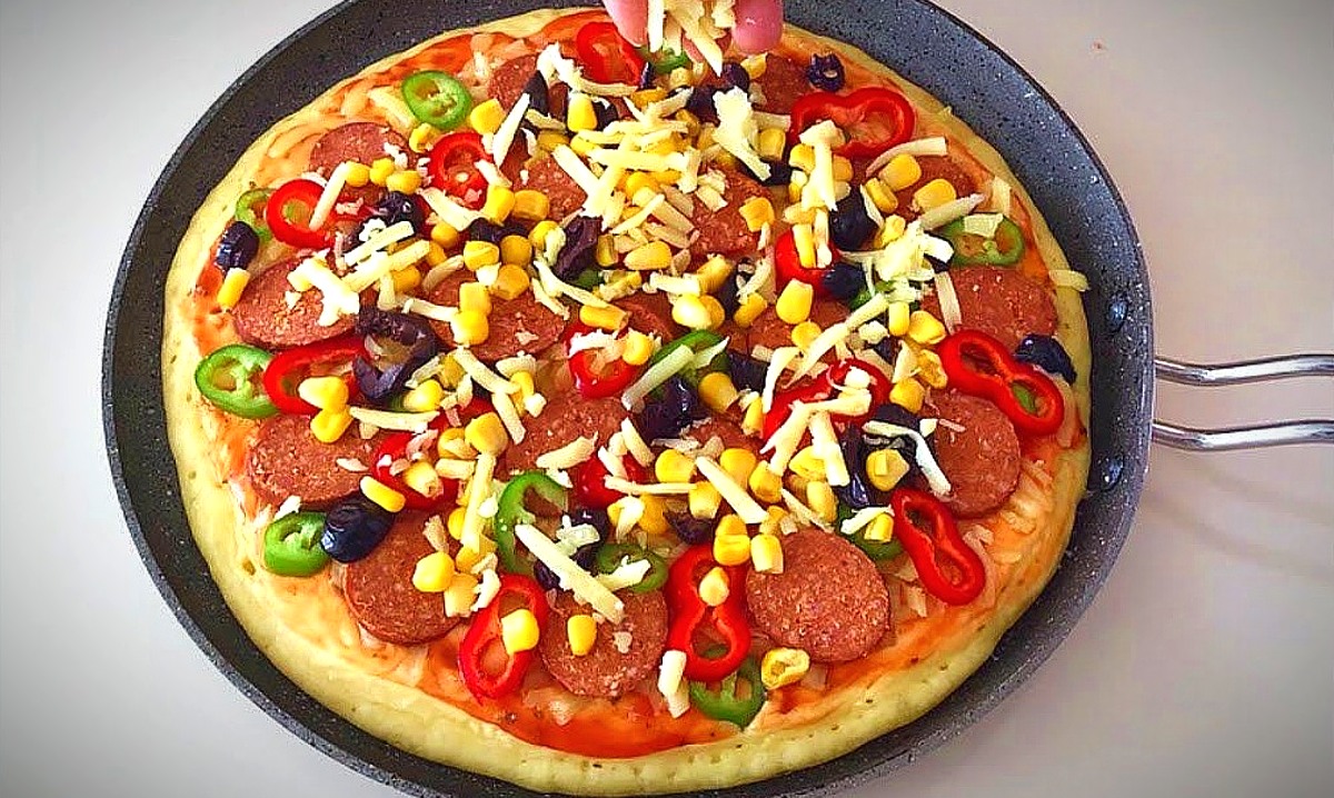 Tavada Kolay Pizza Tarifi