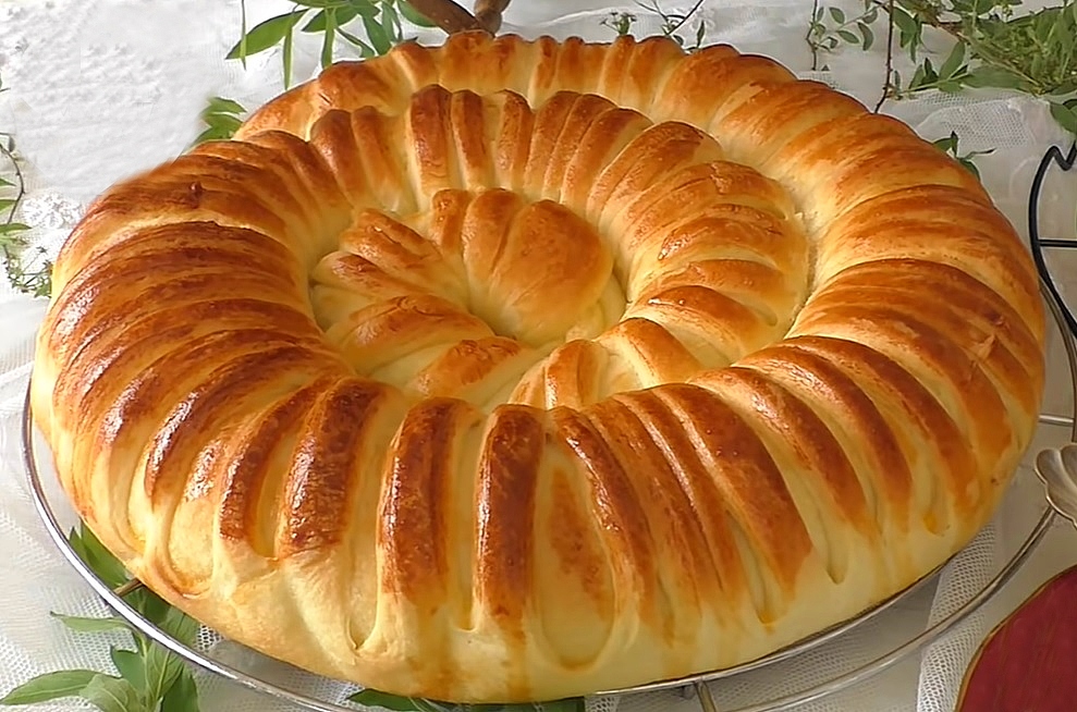 Peynirli Tepsi Poğaçası Tarifi Evdeki Pastane